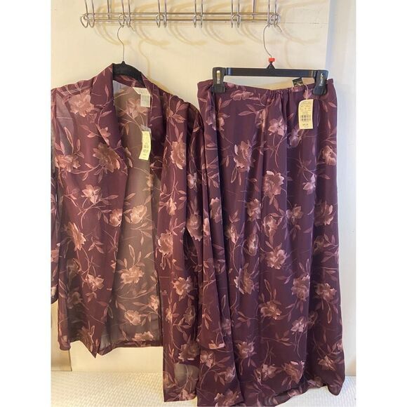 Express 2 piece sheer skirt button top 11/12 new Burgundy Flowers Vintage 80?new - Picture 1 of 9